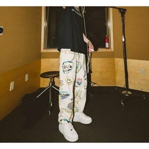 Market Smiley - multi pattern sweatpants